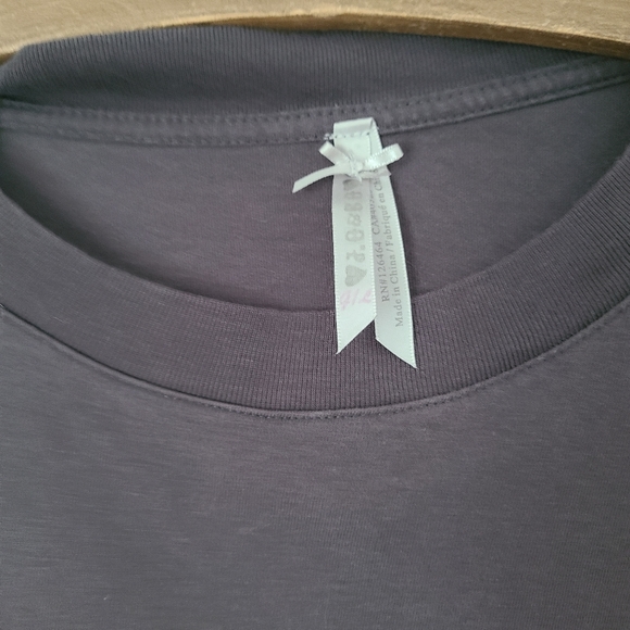 J.O CO | Dark Grey Crop Style Long Sleeve Shirt - Picture 4 of 4